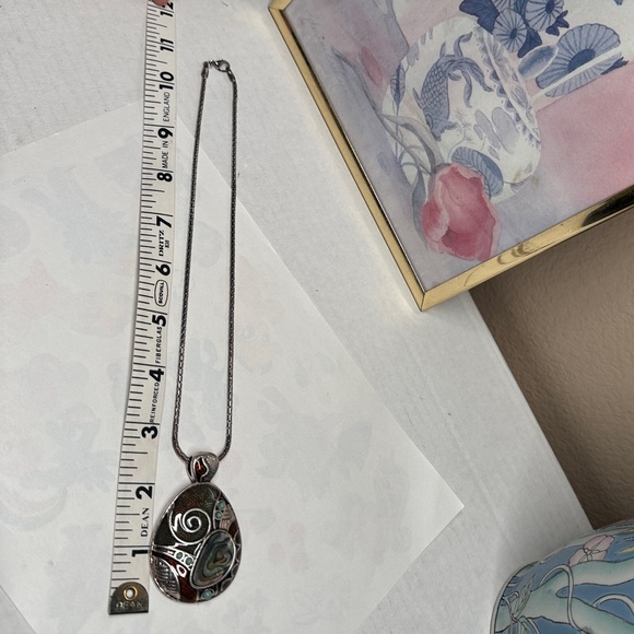 Stunning Abalone pedant necklace - Picture 10 of 16